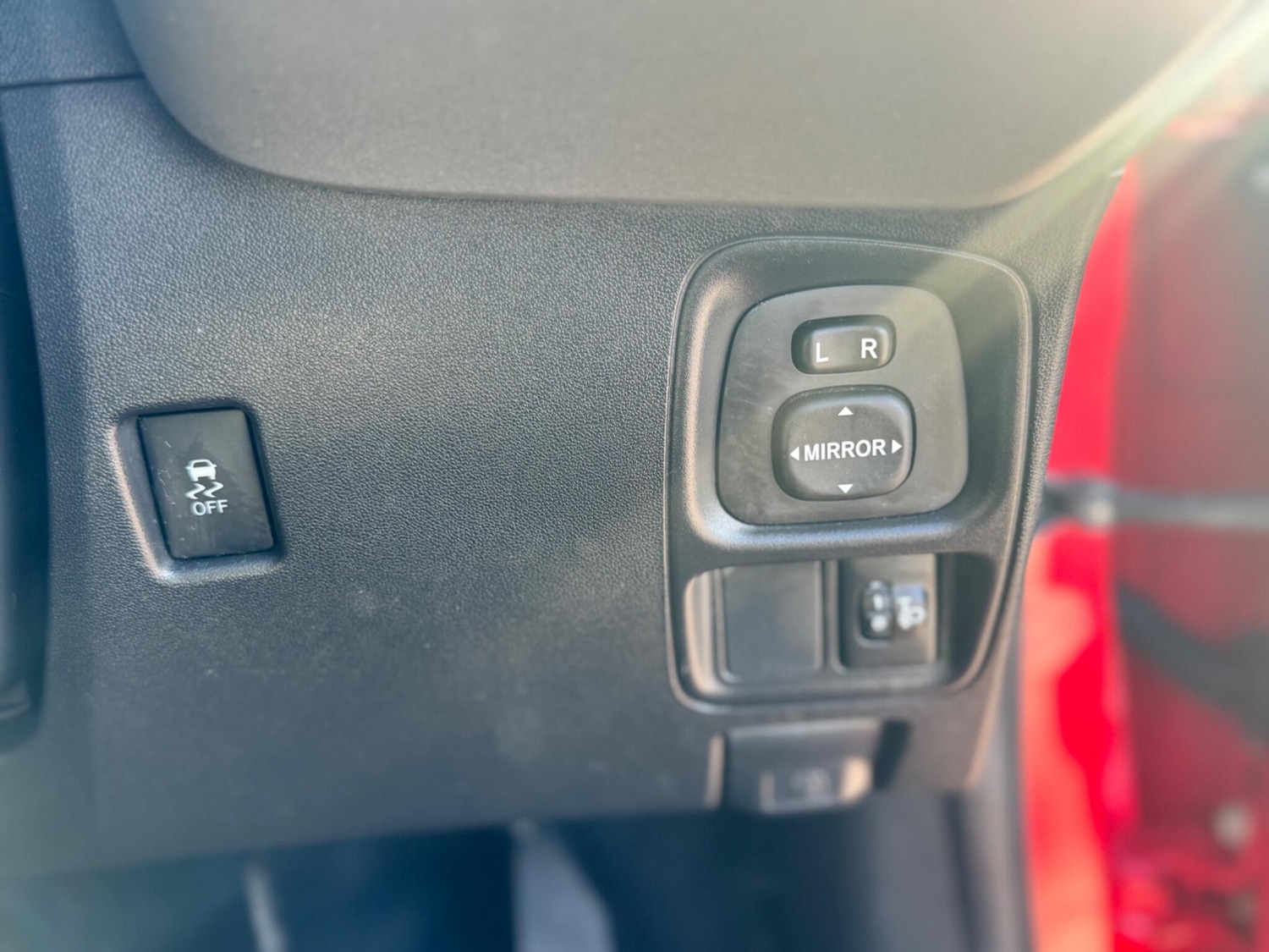 Used Toyota AYGO 2015 for sale - 77559556: Photo 35