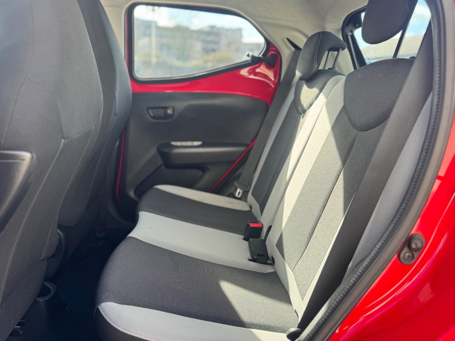 Used Toyota AYGO 2015 for sale - 77559556: Photo 49