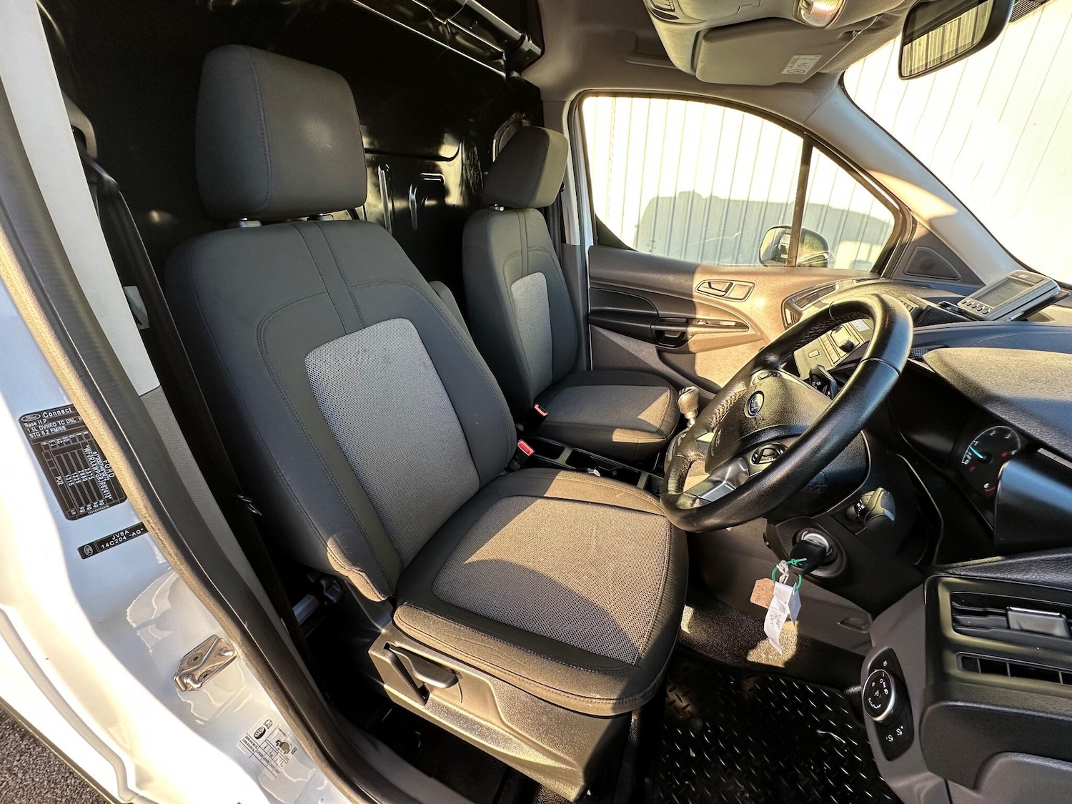 Used Ford Transit Connect 2019 for sale - 76899290: Photo 11