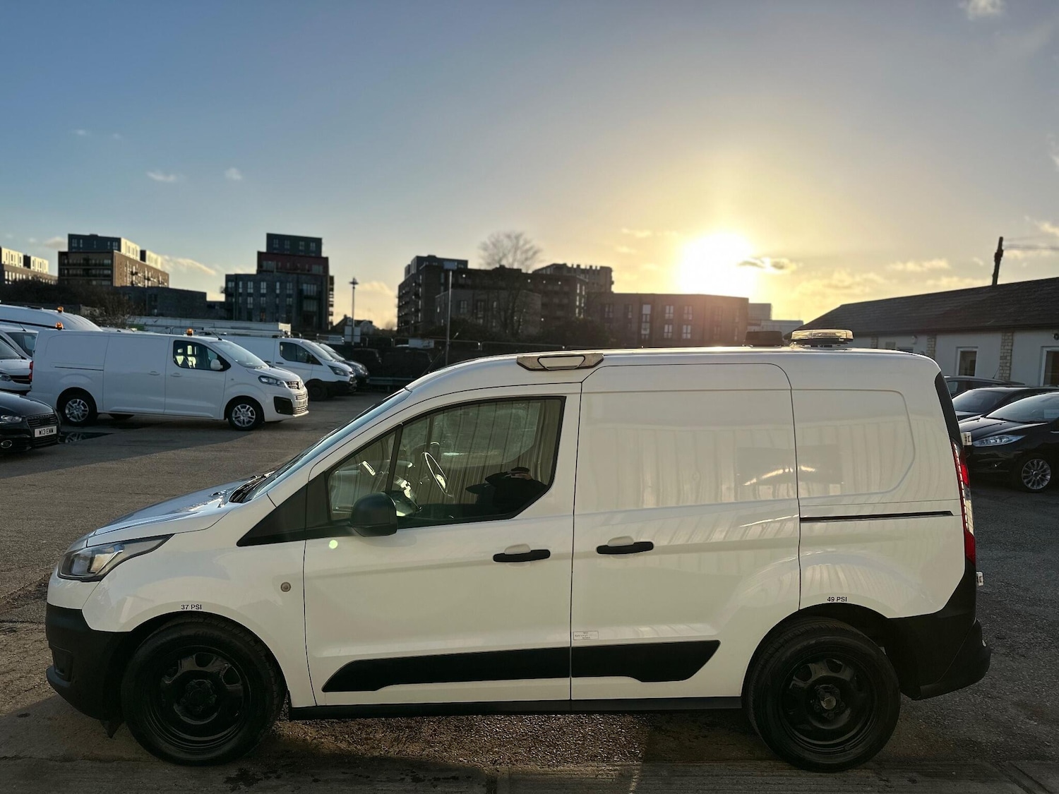 Used Ford Transit Connect 2019 for sale - 76899290: Photo 21