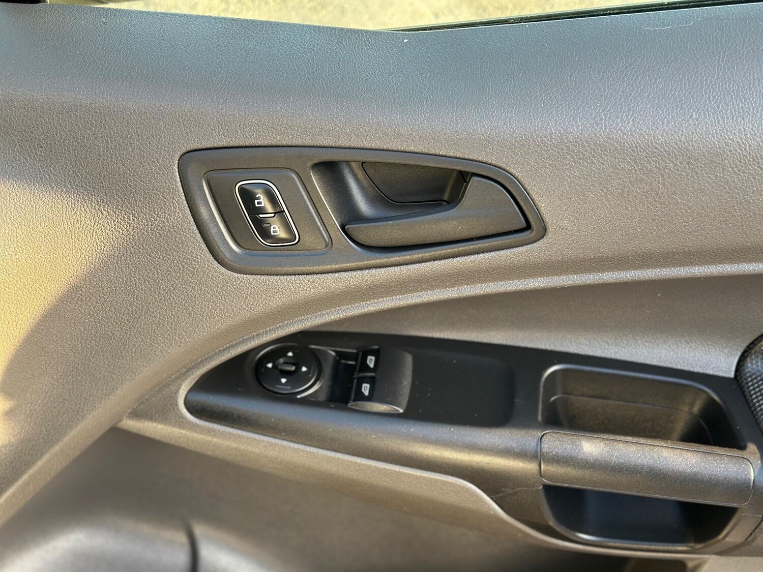 Used Ford Transit Connect 2019 for sale - 76899290: Photo 32