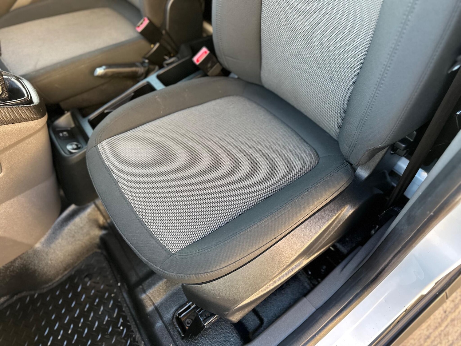 Used Ford Transit Connect 2019 for sale - 76899290: Photo 60