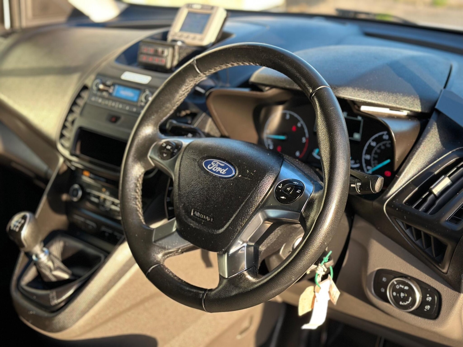 Used Ford Transit Connect 2019 for sale - 76899290: Photo 9