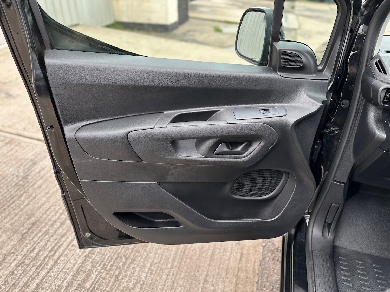 Used Citroen Berlingo 2021 for sale - 77633280: Photo 52