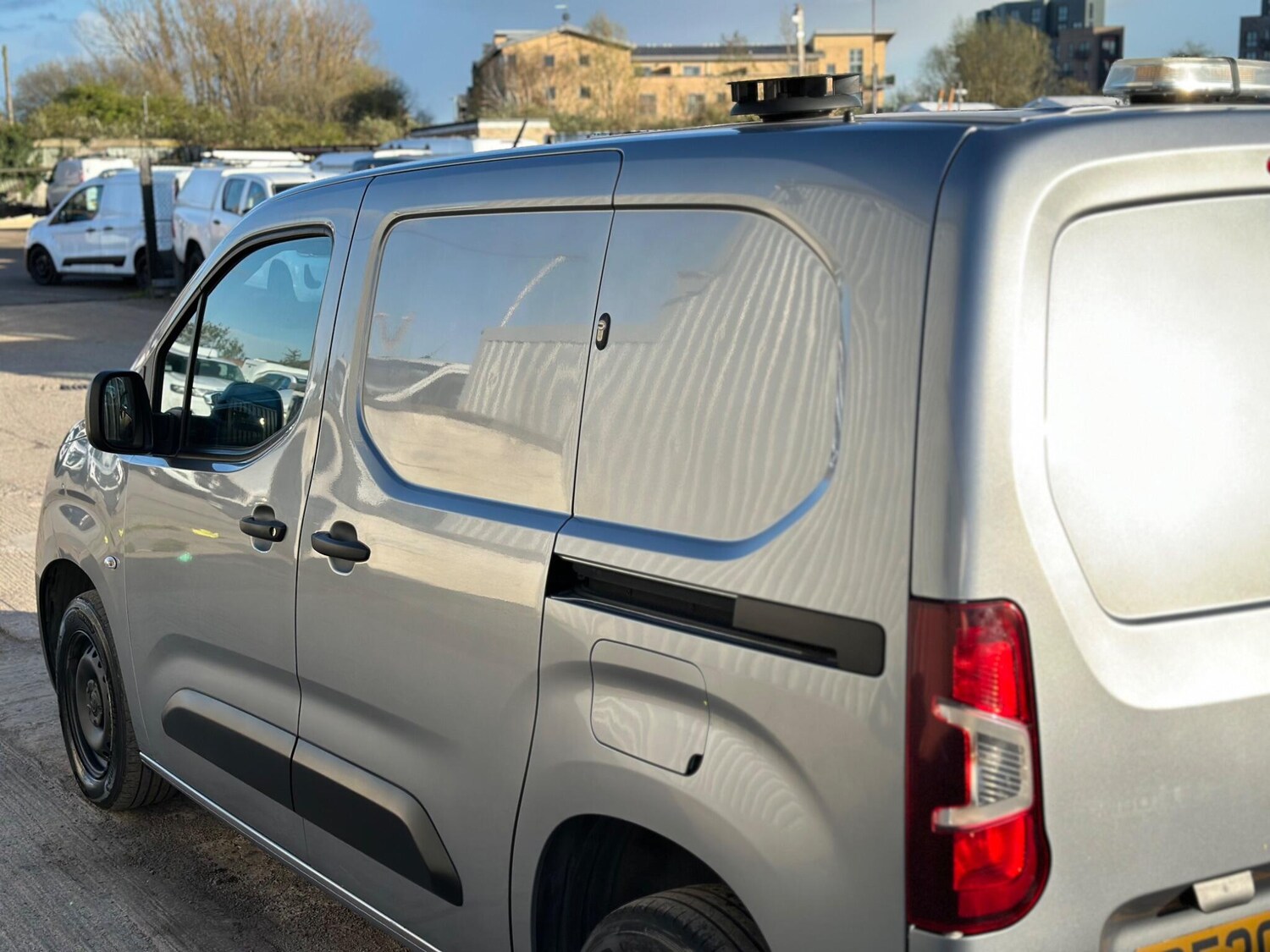 Used Vauxhall Combo for sale - 78057604: Photo 25