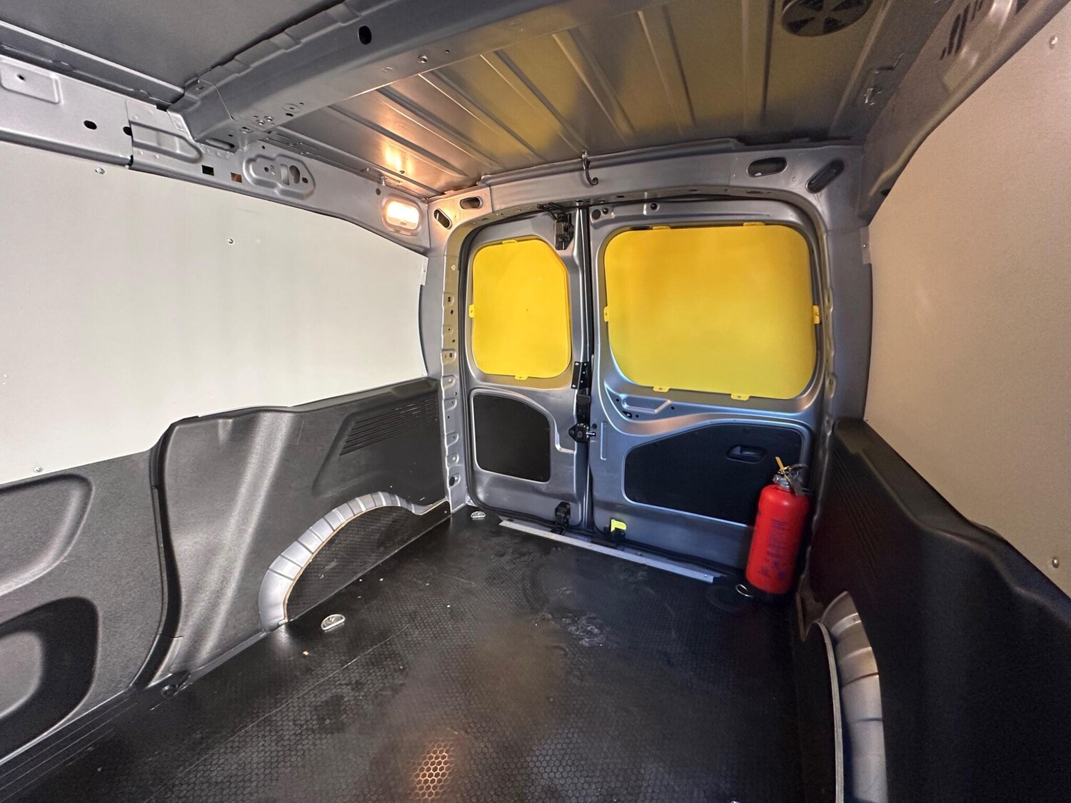 Used Vauxhall Combo for sale - 78057604: Photo 42