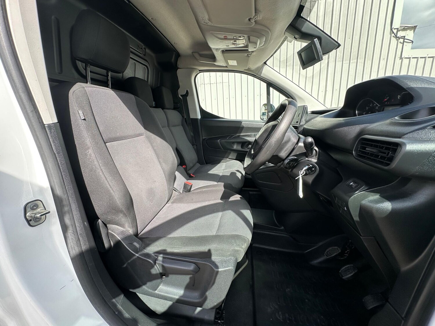 Used Peugeot Partner 2021 for sale - 75977874: Photo 11