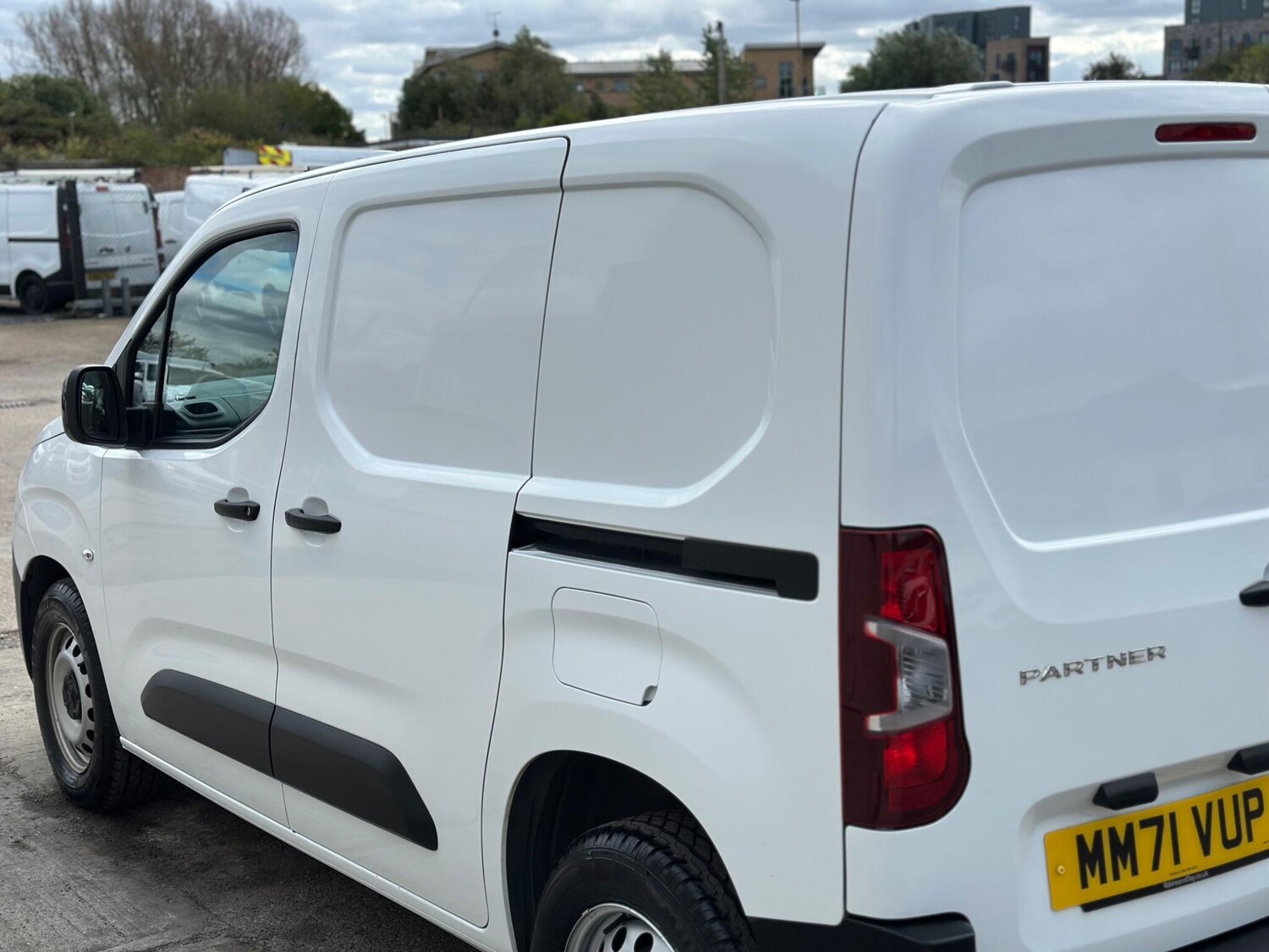 Used Peugeot Partner 2021 for sale - 75977874: Photo 27