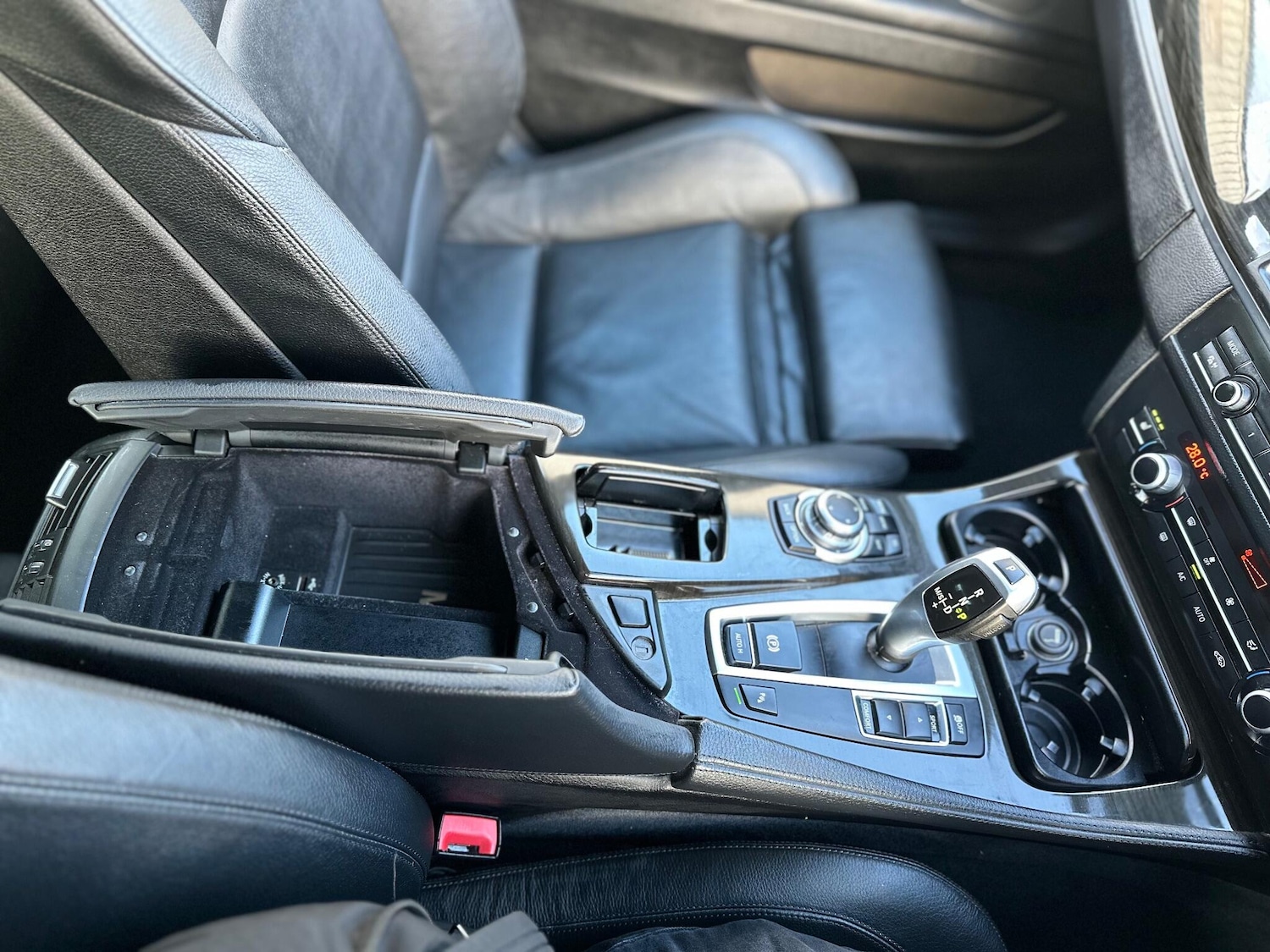 Used BMW 5 Series 2013 for sale - 76632930: Photo 15