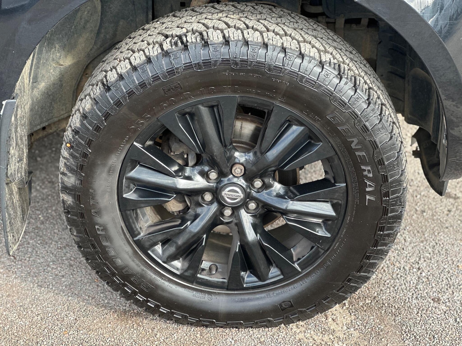 Used Nissan Navara 2017 for sale - 76714784: Photo 18