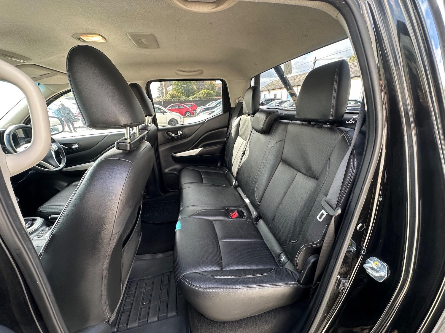 Used Nissan Navara 2017 for sale - 76714784: Photo 20