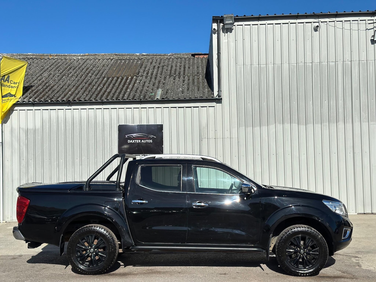 Used Nissan Navara 2017 for sale - 76714784: Photo 24