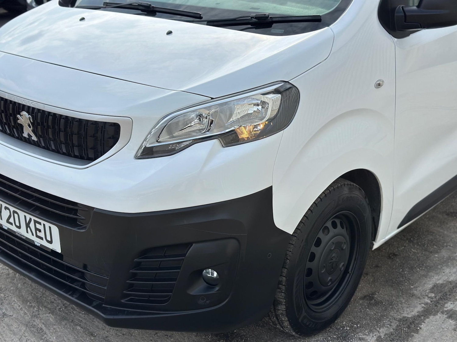 Used Peugeot Expert 2020 for sale - 75402043: Photo 17