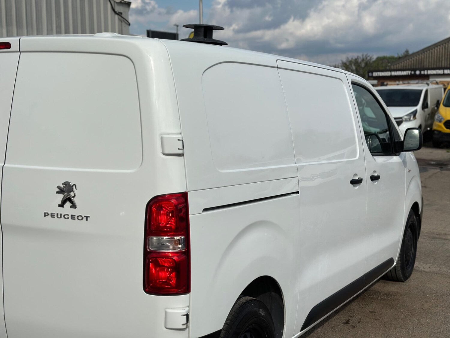 Used Peugeot Expert 2020 for sale - 75402043: Photo 22