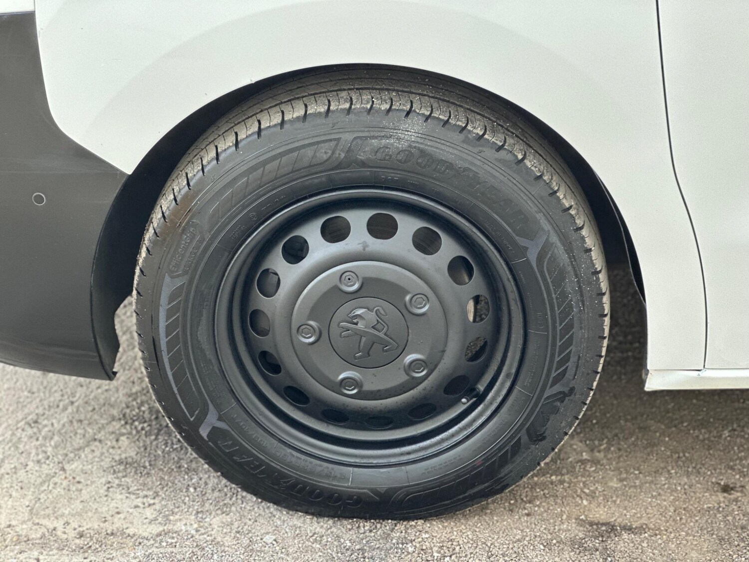 Used Peugeot Expert 2020 for sale - 75402043: Photo 48