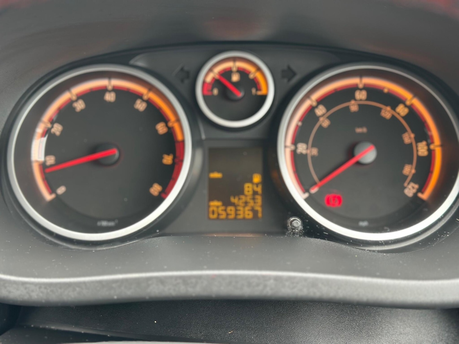 Used Vauxhall Corsa for sale - 77612995: Photo 6