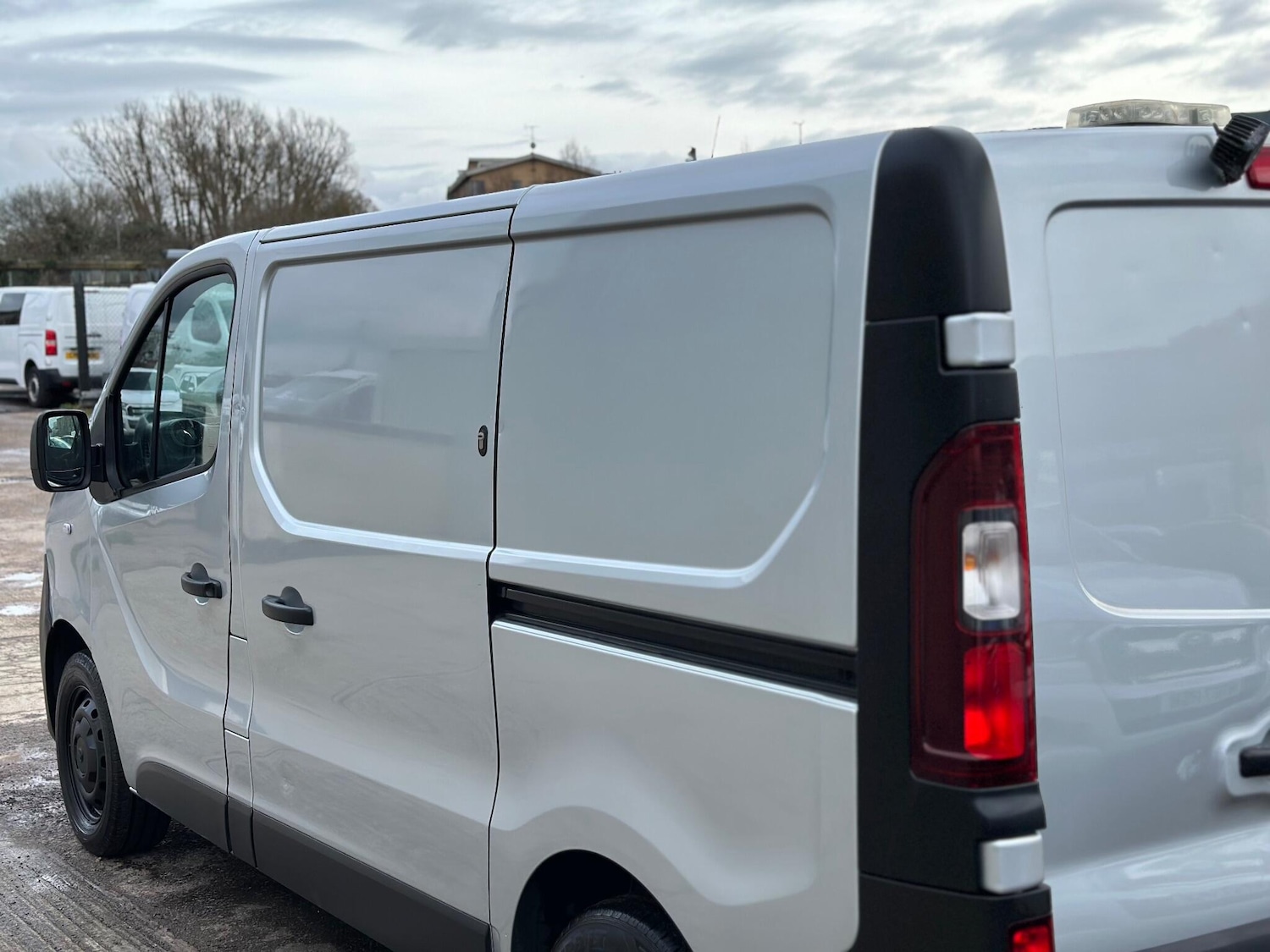 Used Vauxhall Vivaro 2019 for sale - 77496850: Photo 31