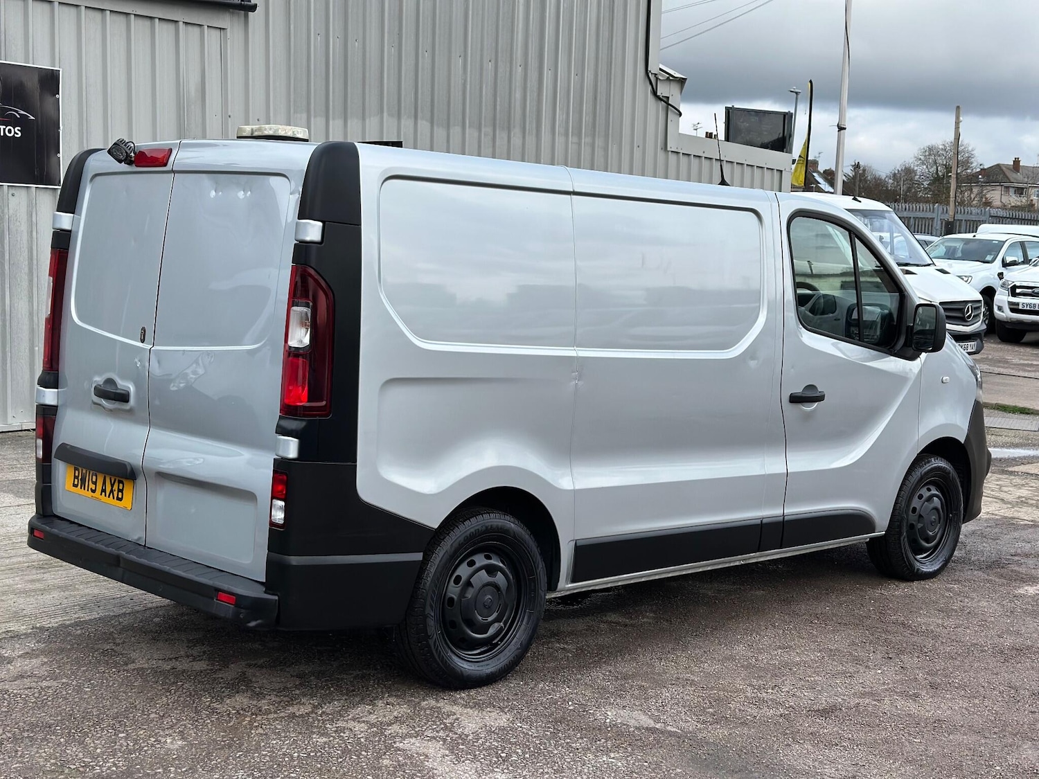 Used Vauxhall Vivaro 2019 for sale - 77496850: Photo 5