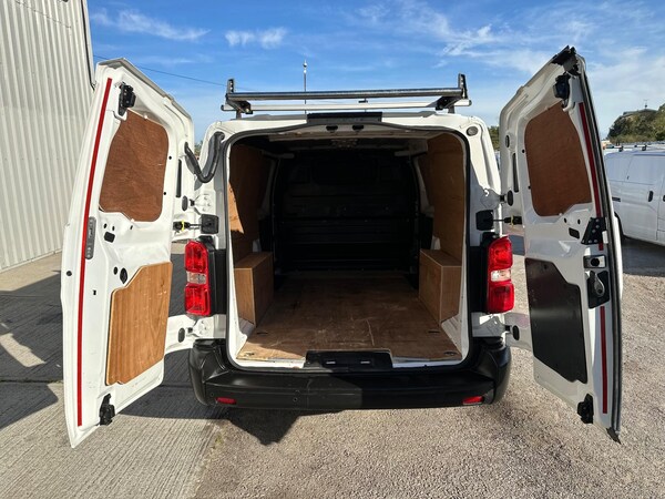 Used Vauxhall Vivaro 2019 for sale - 75991061: Photo 42