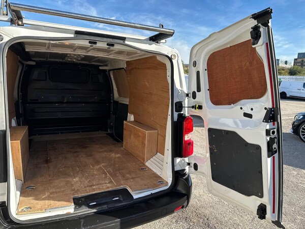 Used Vauxhall Vivaro 2019 for sale - 75991061: Photo 44