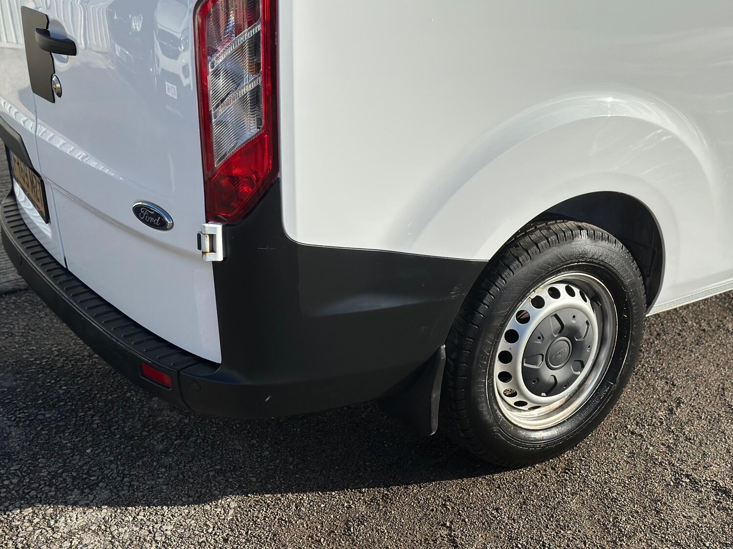 Used Ford Transit Custom 2020 for sale - 76398846: Photo 24