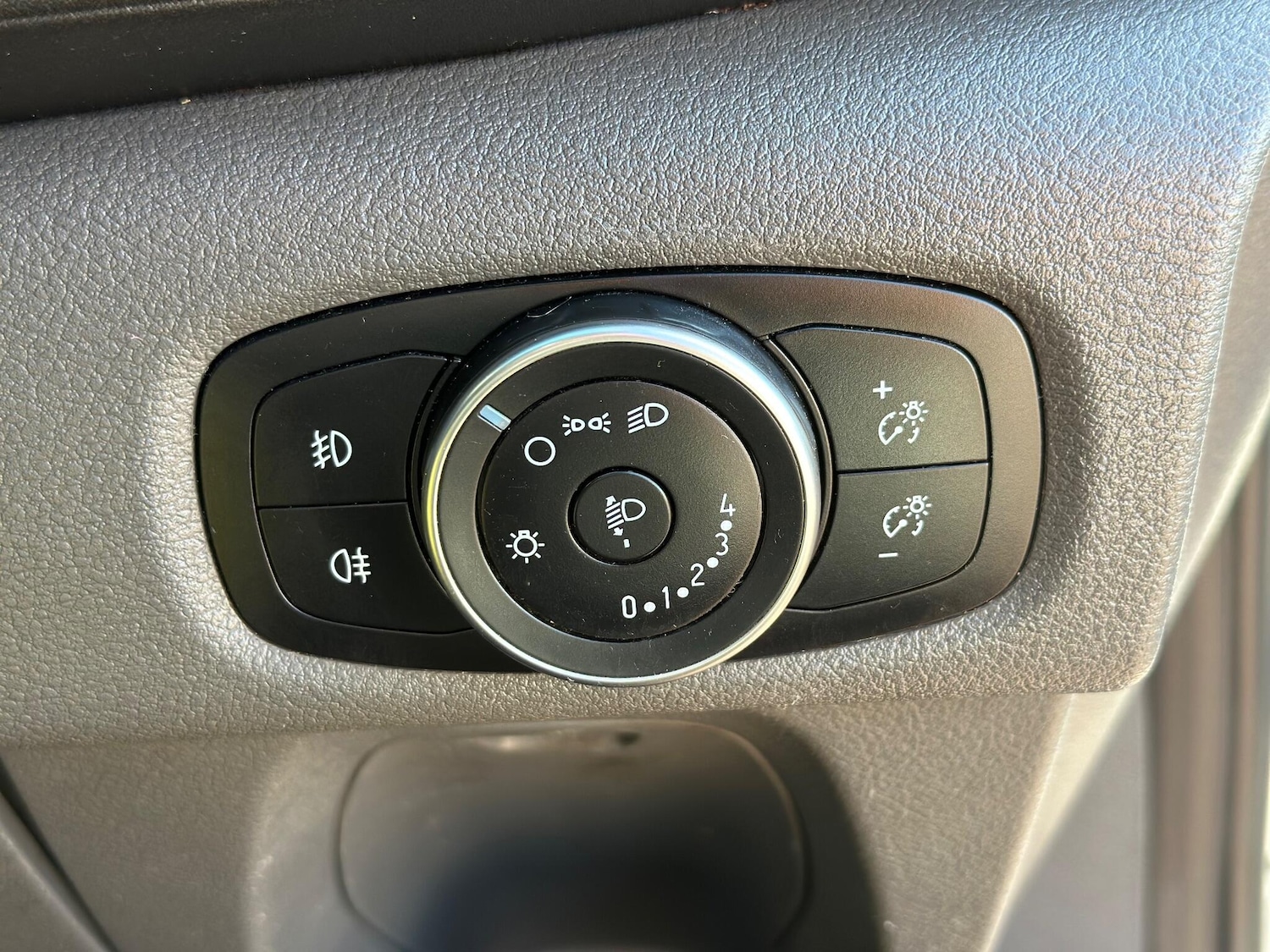 Used Ford Transit Custom 2020 for sale - 76398846: Photo 35