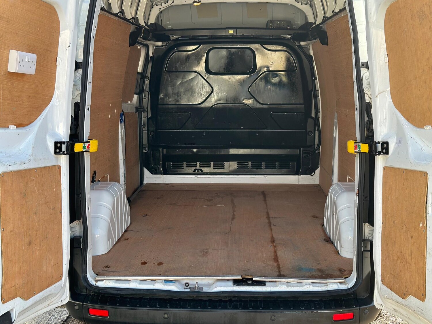 Used Ford Transit Custom 2020 for sale - 76398846: Photo 43