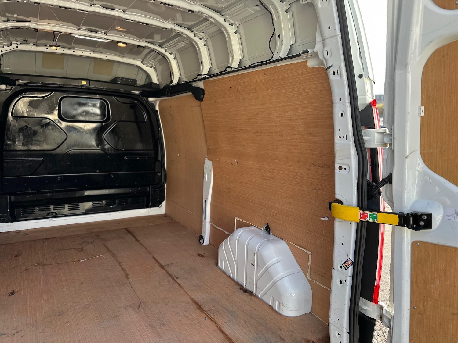 Used Ford Transit Custom 2020 for sale - 76398846: Photo 45