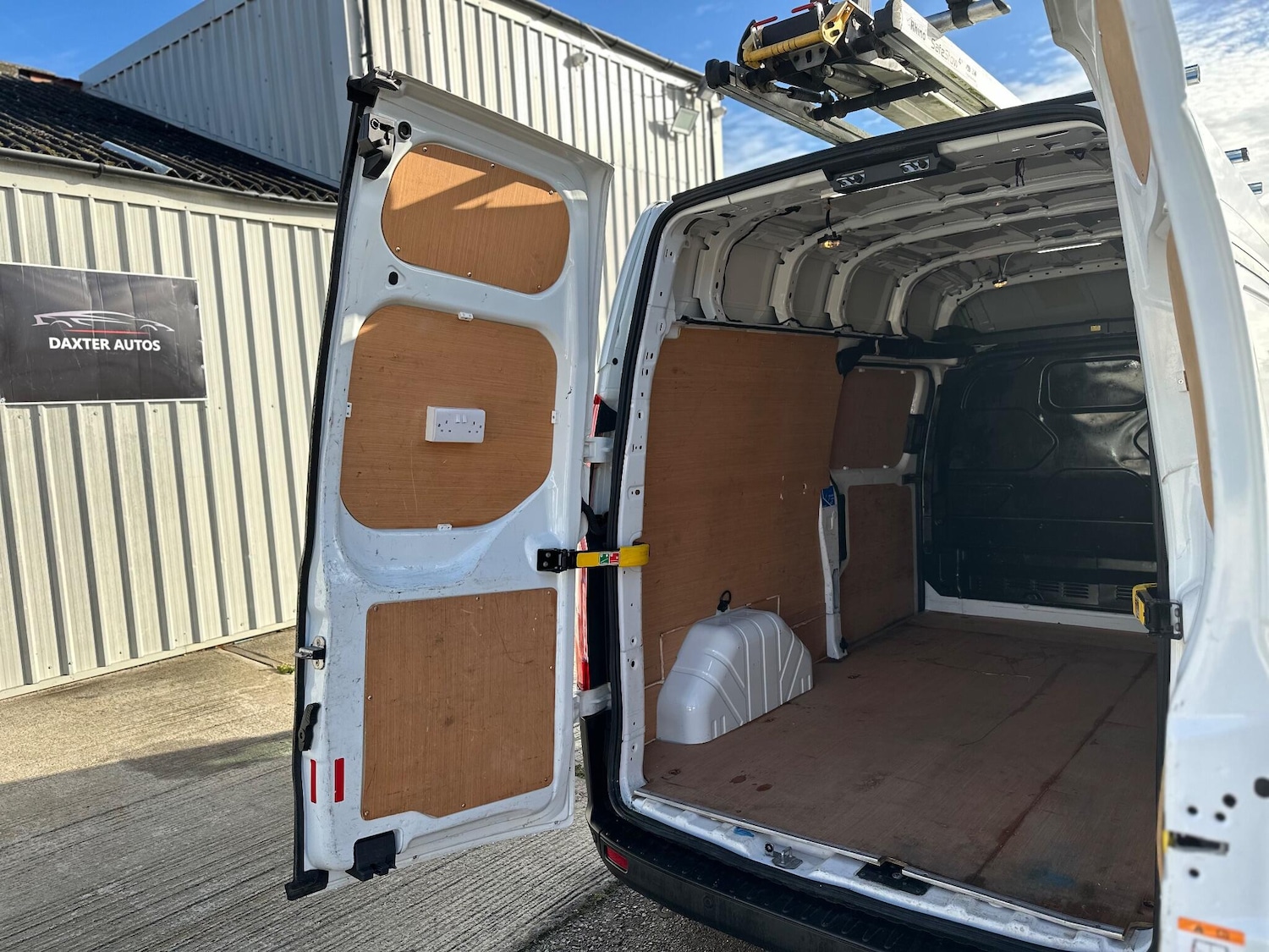 Used Ford Transit Custom 2020 for sale - 76398846: Photo 48