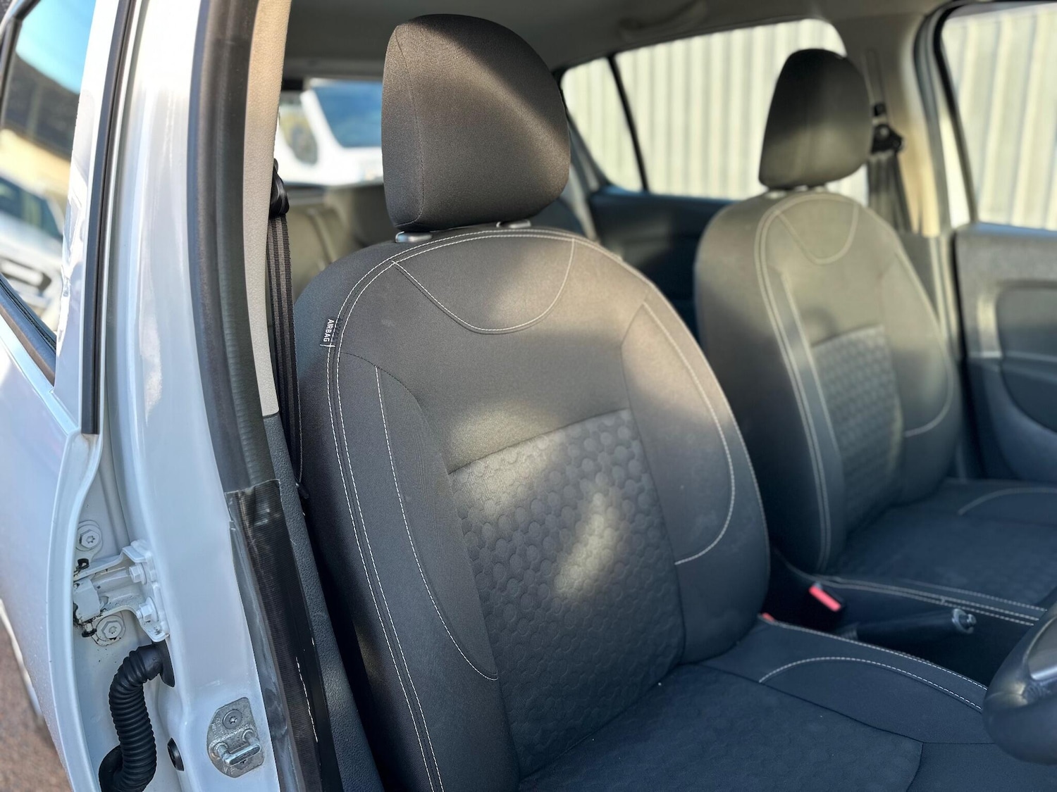 Used Dacia Sandero 2016 for sale - 77331000: Photo 29