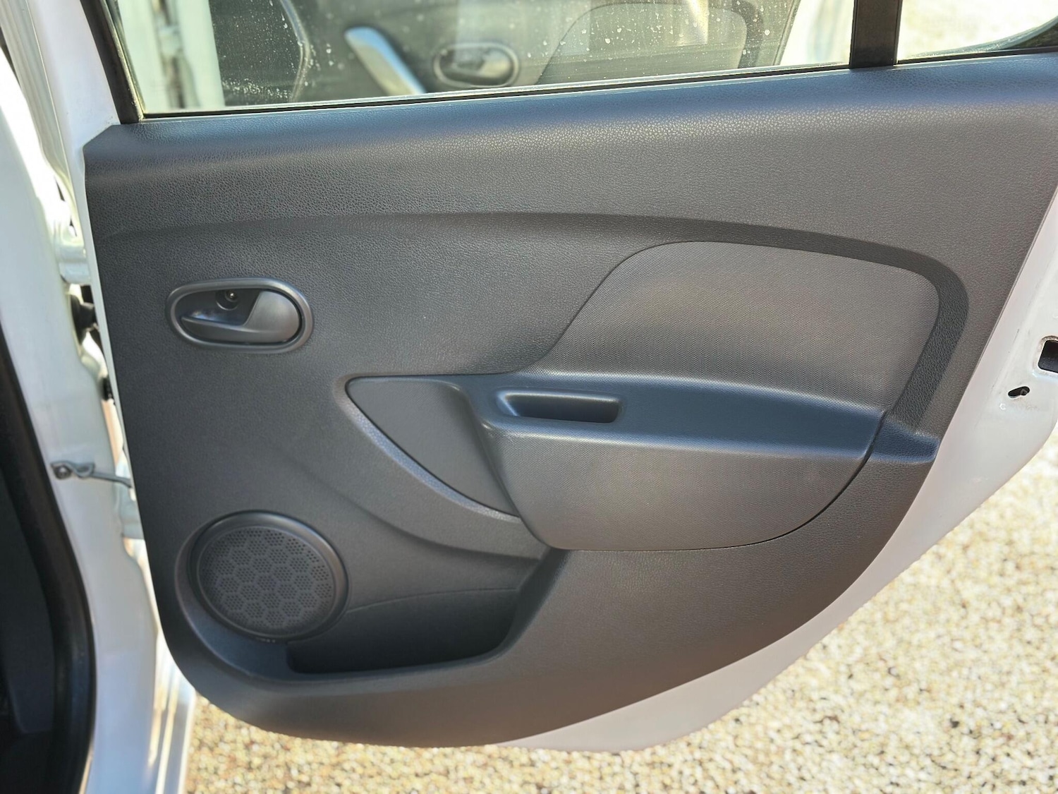 Used Dacia Sandero 2016 for sale - 77331000: Photo 34