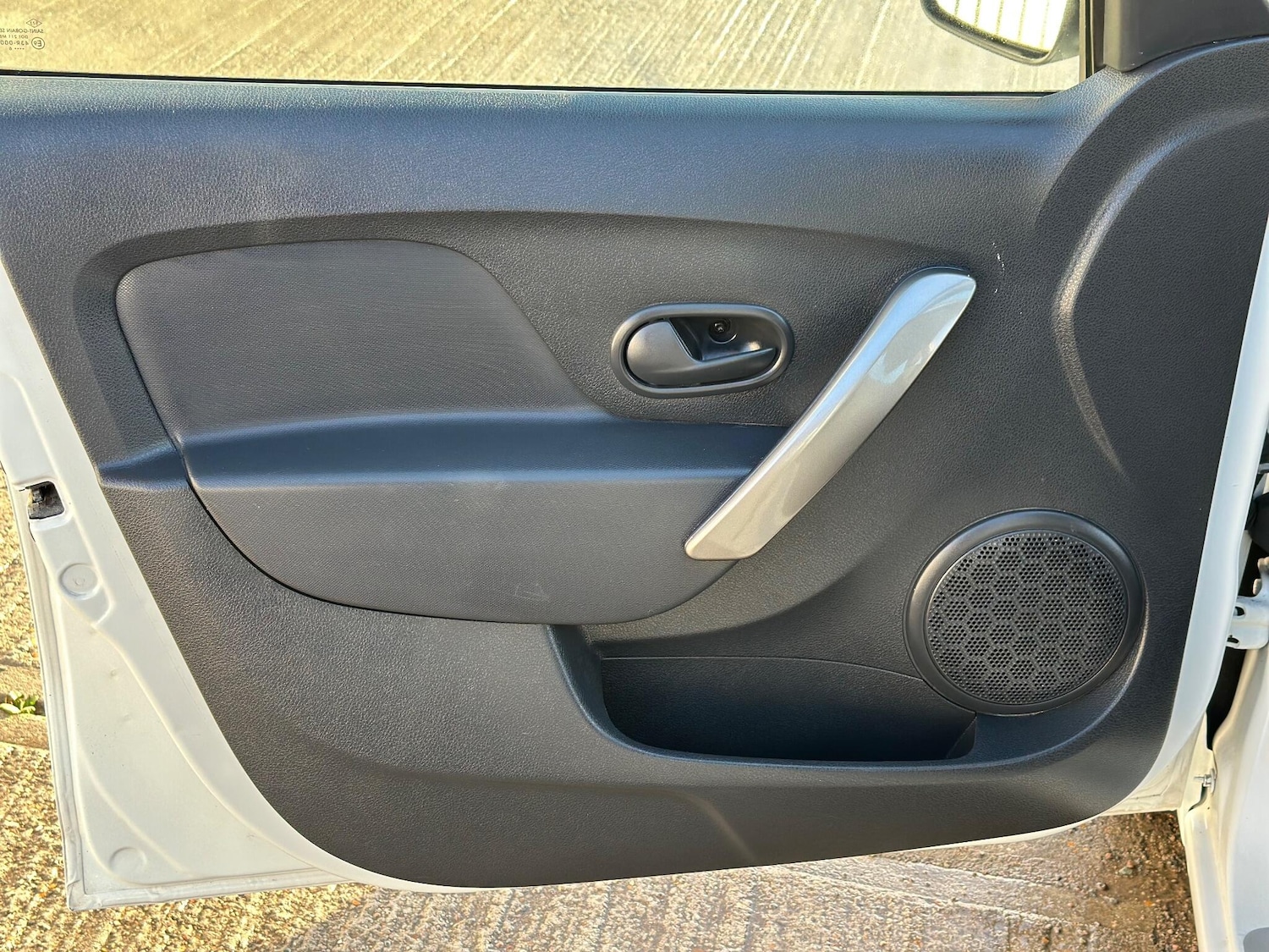 Used Dacia Sandero 2016 for sale - 77331000: Photo 48