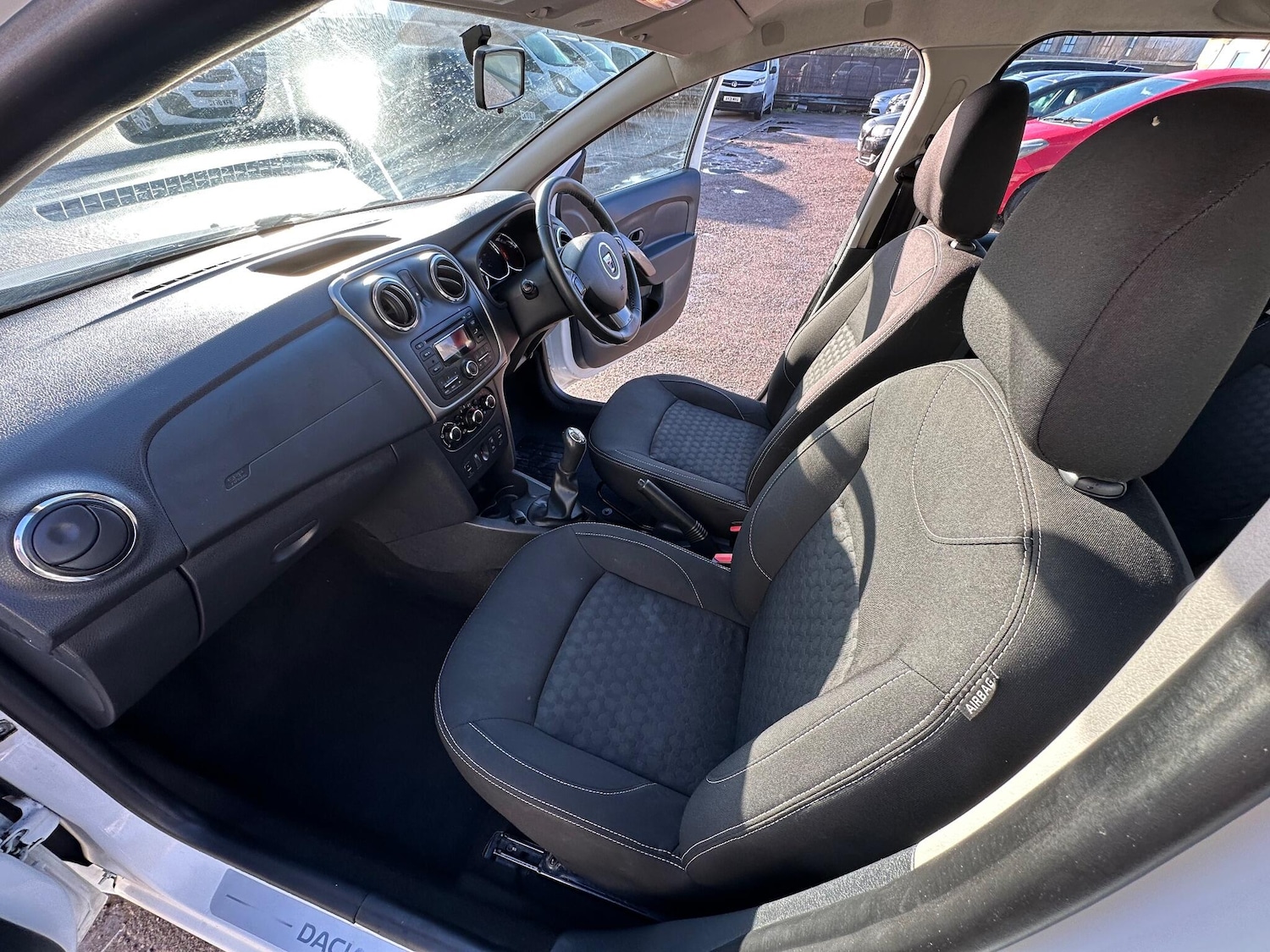 Used Dacia Sandero 2016 for sale - 77331000: Photo 52