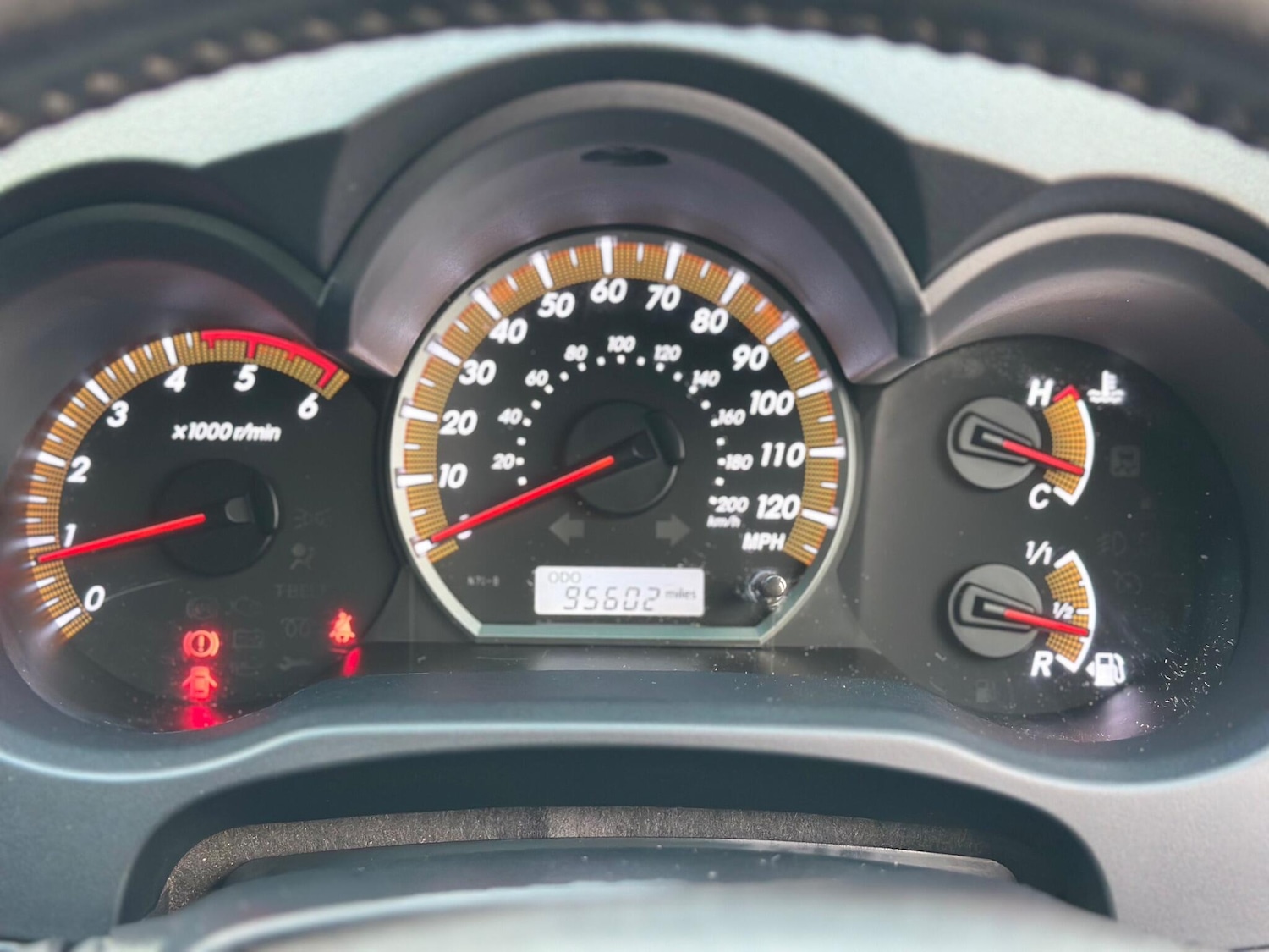 Used Toyota Hilux 2016 for sale - 76432238: Photo 14