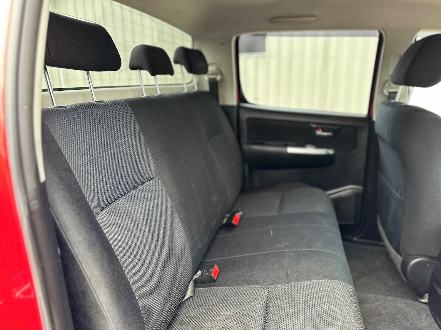 Used Toyota Hilux 2016 for sale - 76432238: Photo 42