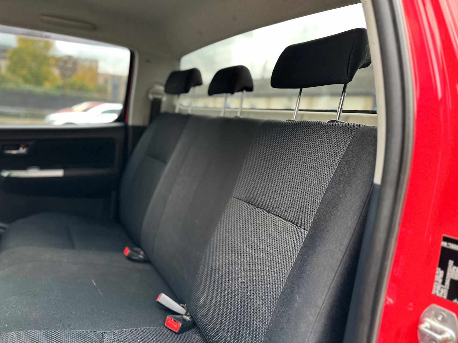 Used Toyota Hilux 2016 for sale - 76432238: Photo 50