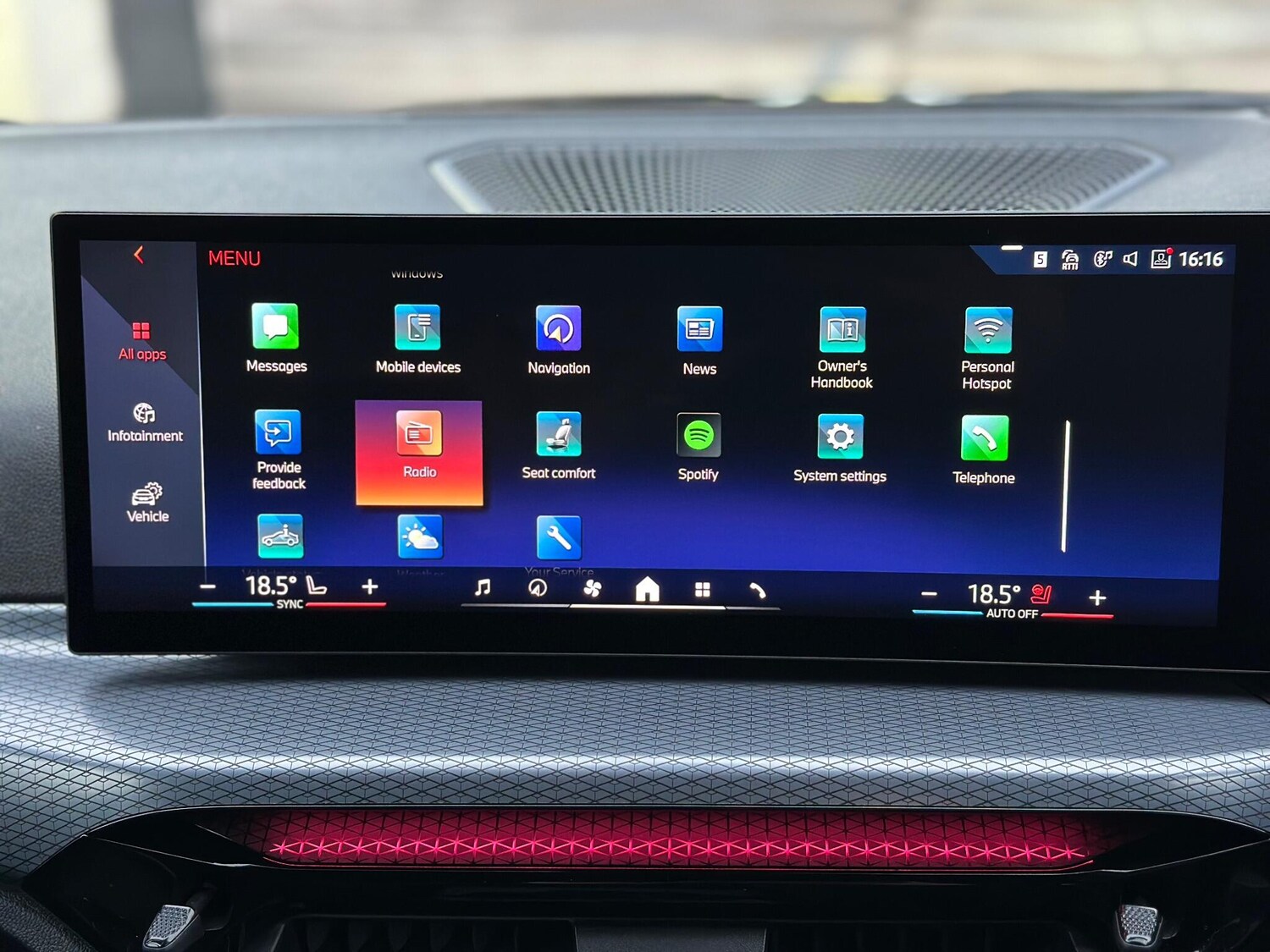 Used BMW i4 2024 for sale - 77495897: Photo 55