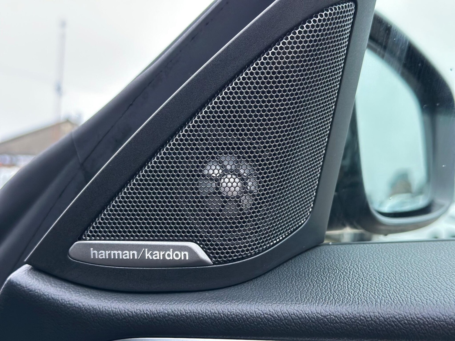 Used BMW i4 2024 for sale - 77495897: Photo 6