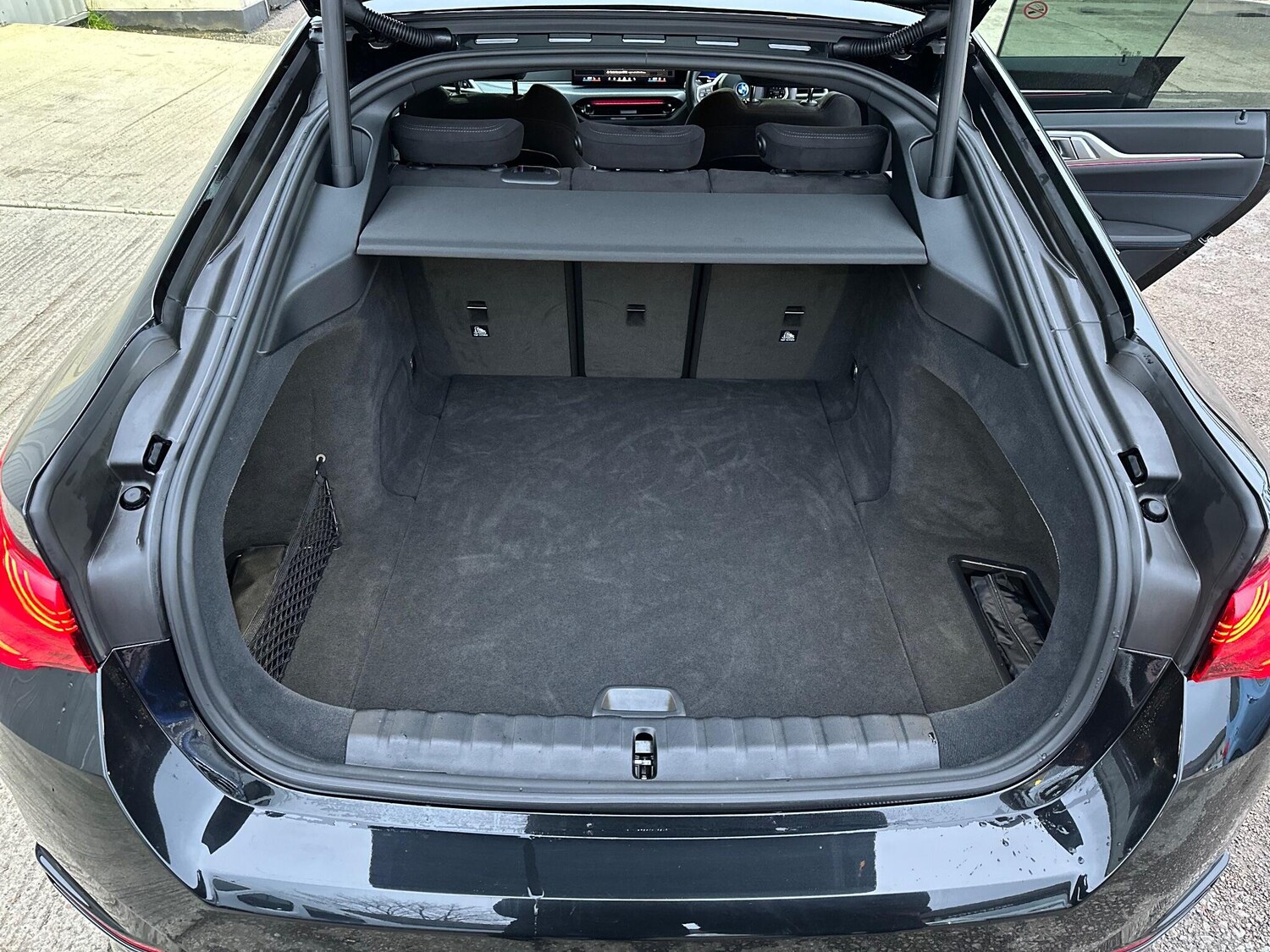 Used BMW i4 2024 for sale - 77495897: Photo 64