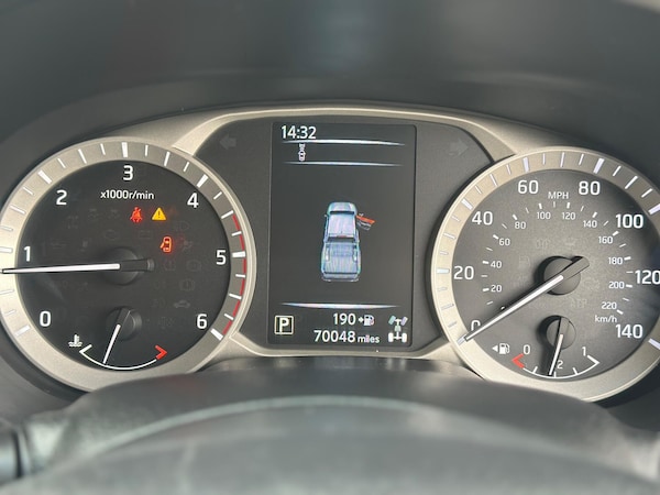 Used Nissan Navara 2016 for sale - 76136648: Photo 40