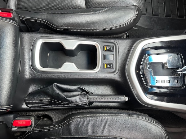 Used Nissan Navara 2016 for sale - 76136648: Photo 42