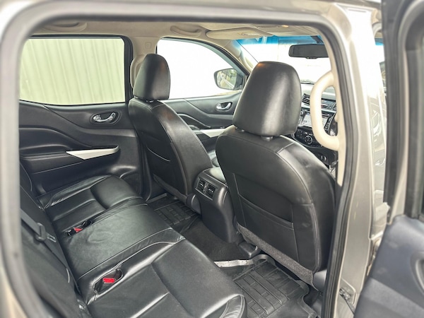 Used Nissan Navara 2016 for sale - 76136648: Photo 49