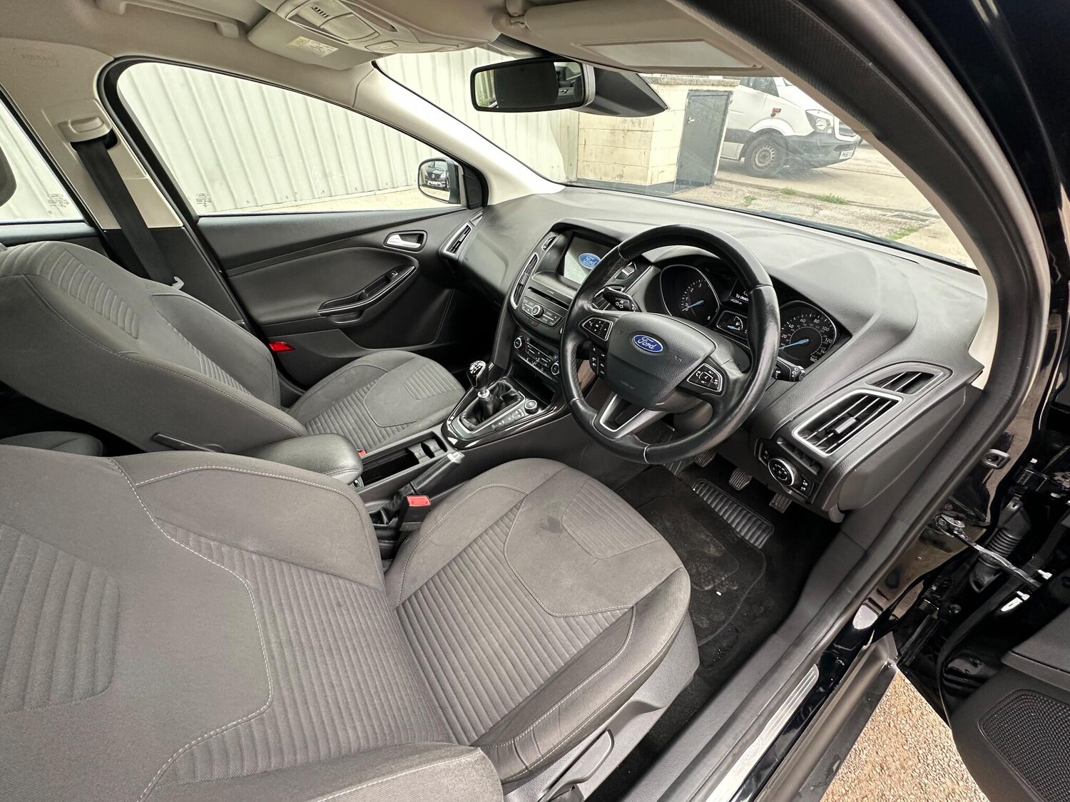 Used Ford Focus 2017 for sale - 76189042: Photo 38