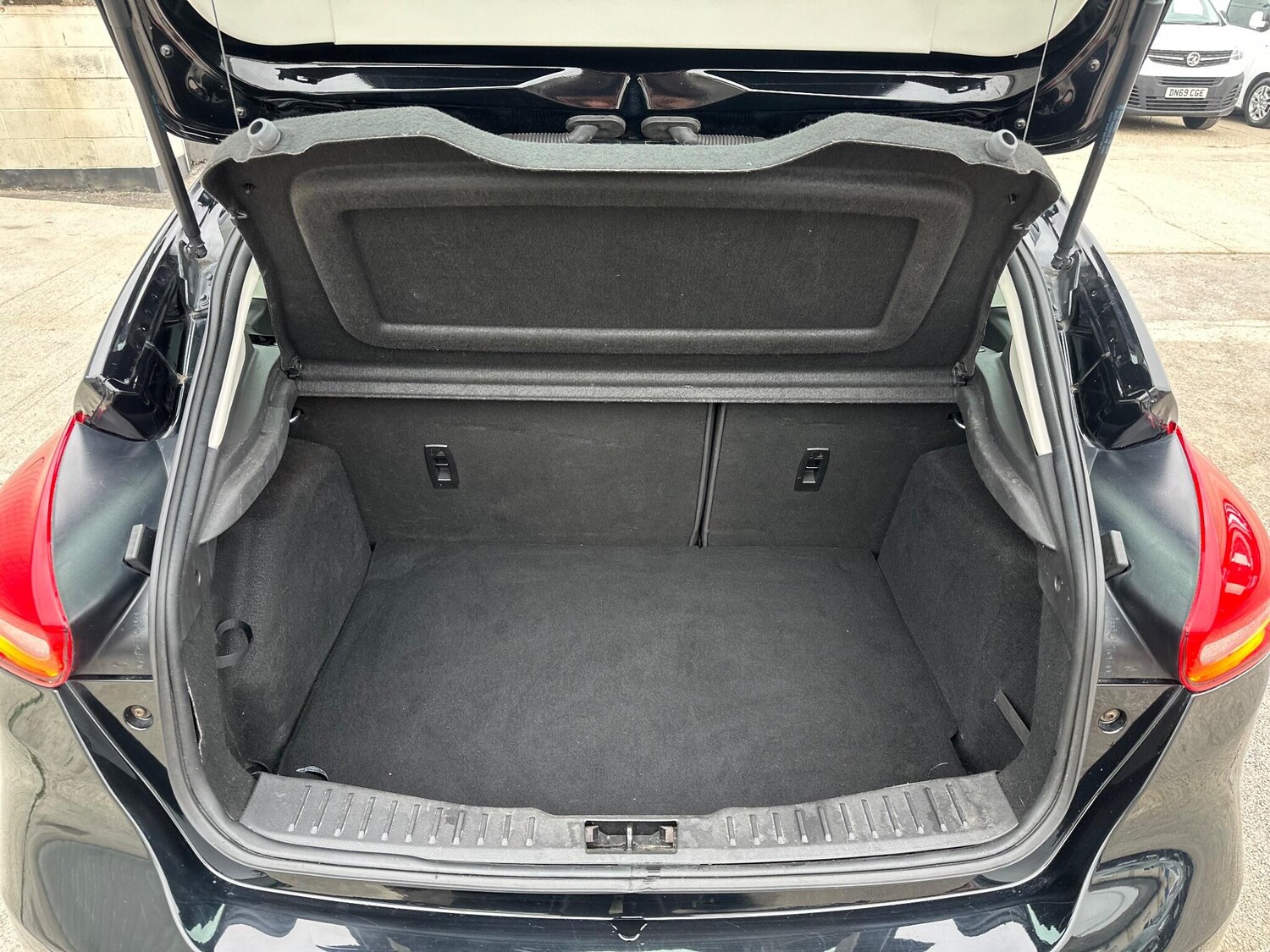 Used Ford Focus 2017 for sale - 76189042: Photo 43