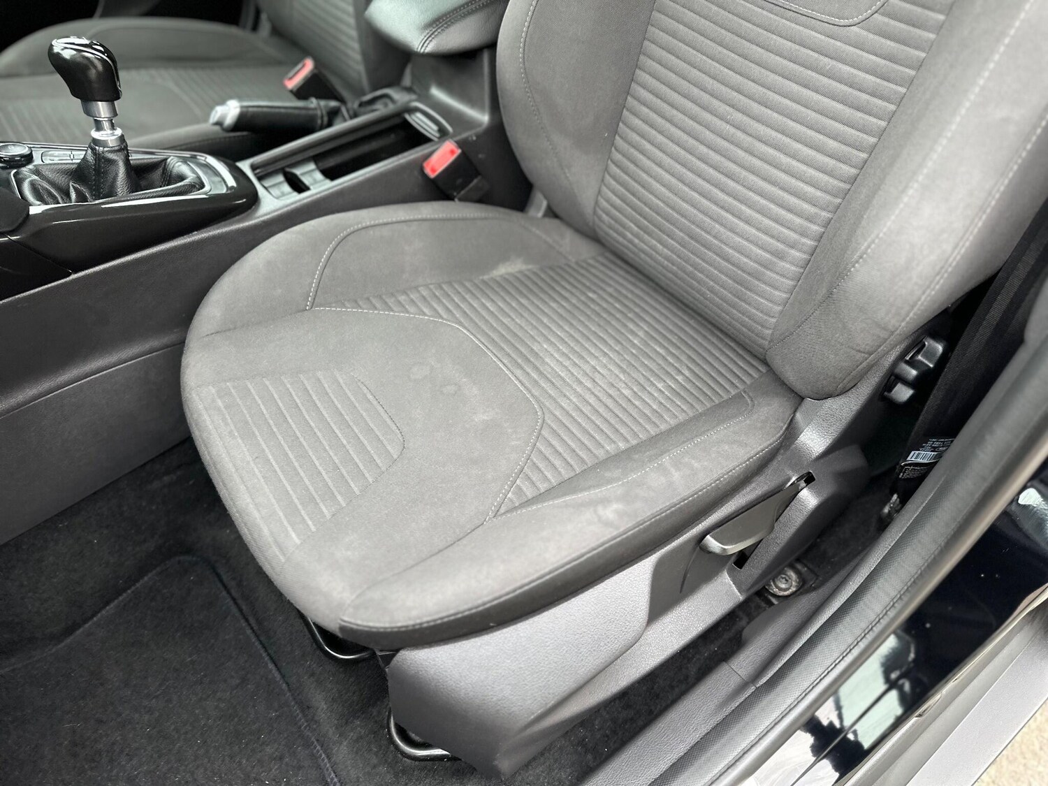 Used Ford Focus 2017 for sale - 76189042: Photo 49