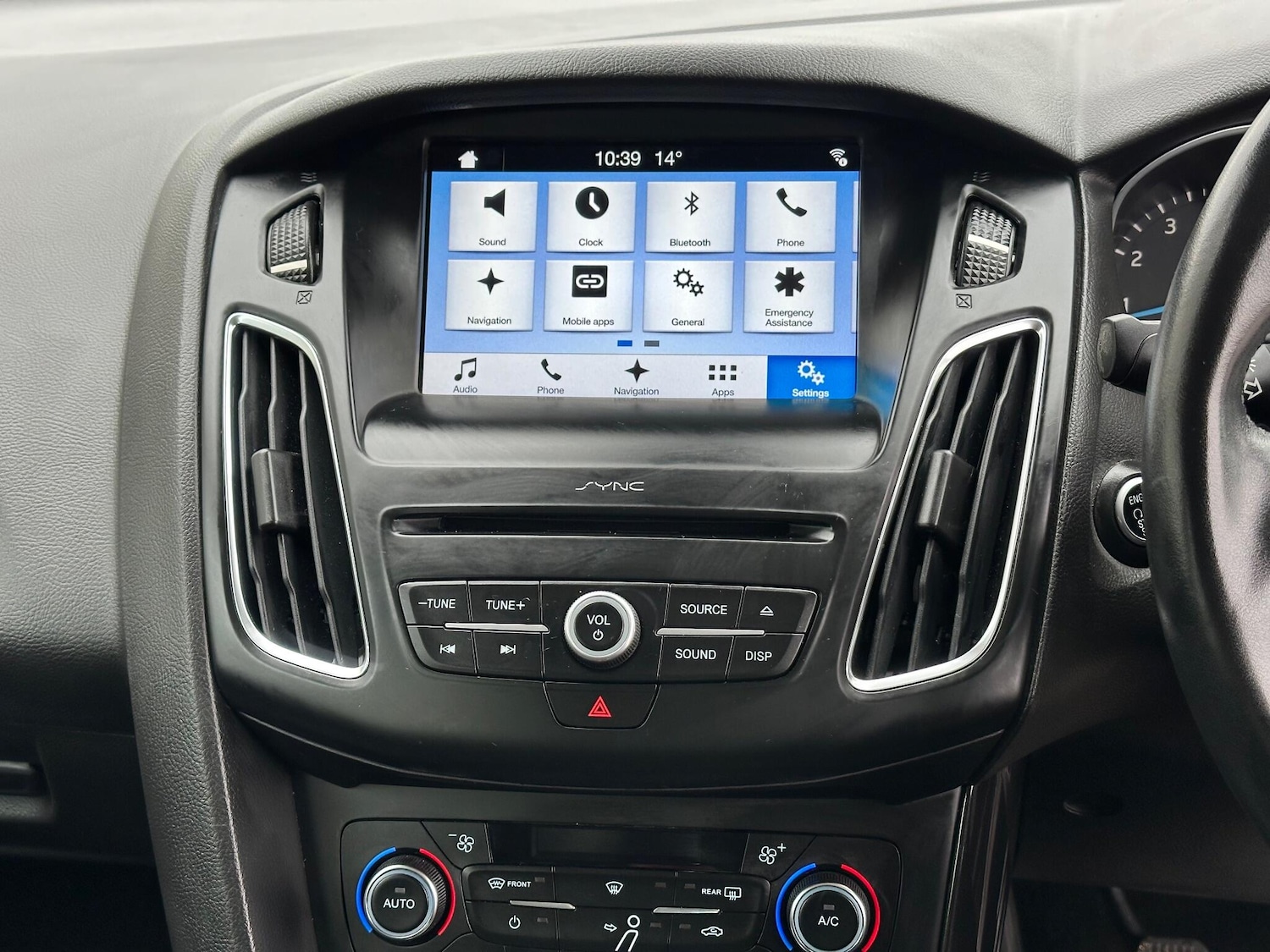 Used Ford Focus 2017 for sale - 76189042: Photo 5