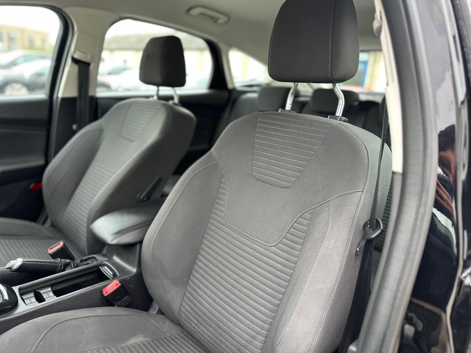 Used Ford Focus 2017 for sale - 76189042: Photo 50