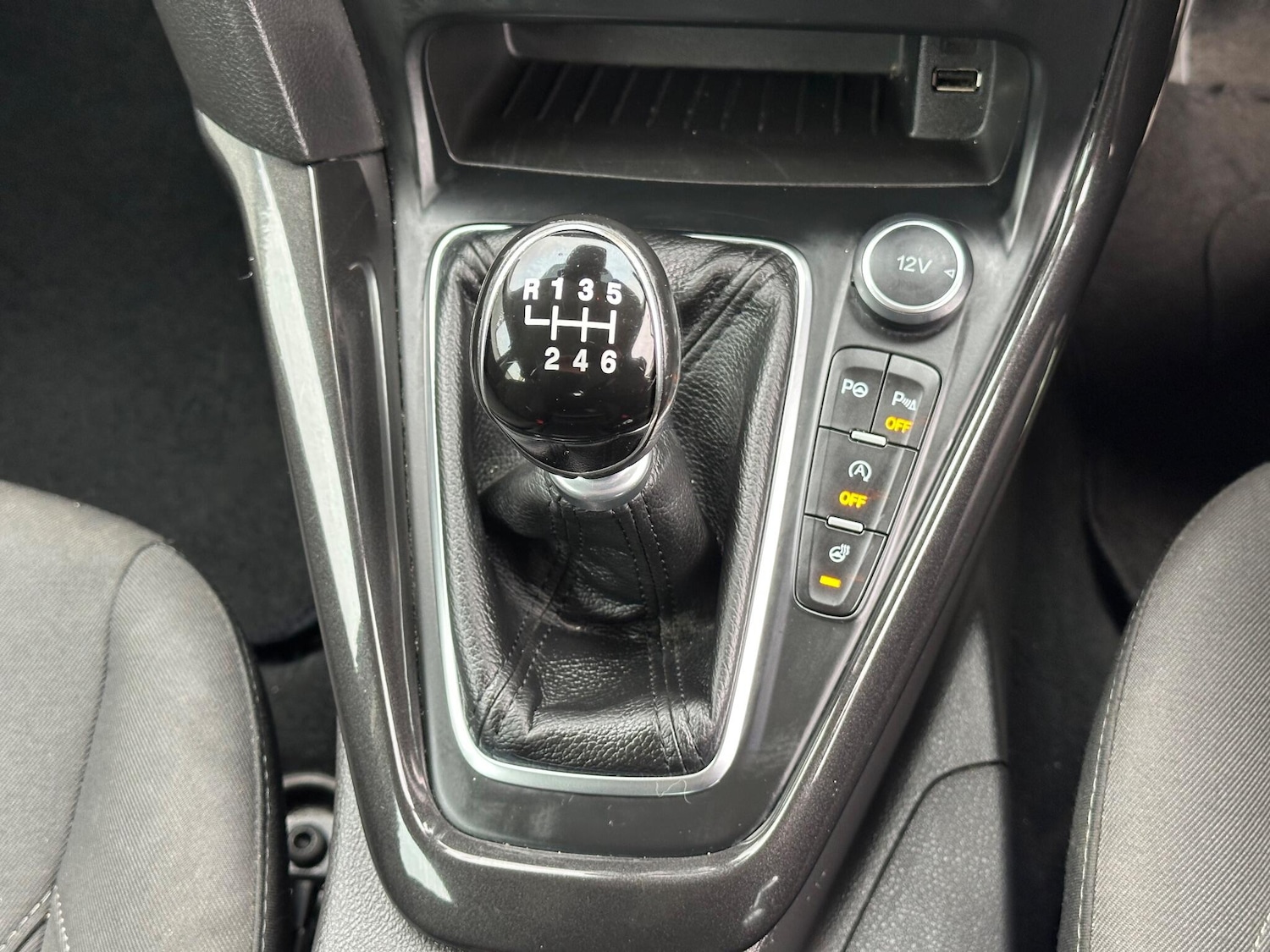 Used Ford Focus 2017 for sale - 76189042: Photo 7