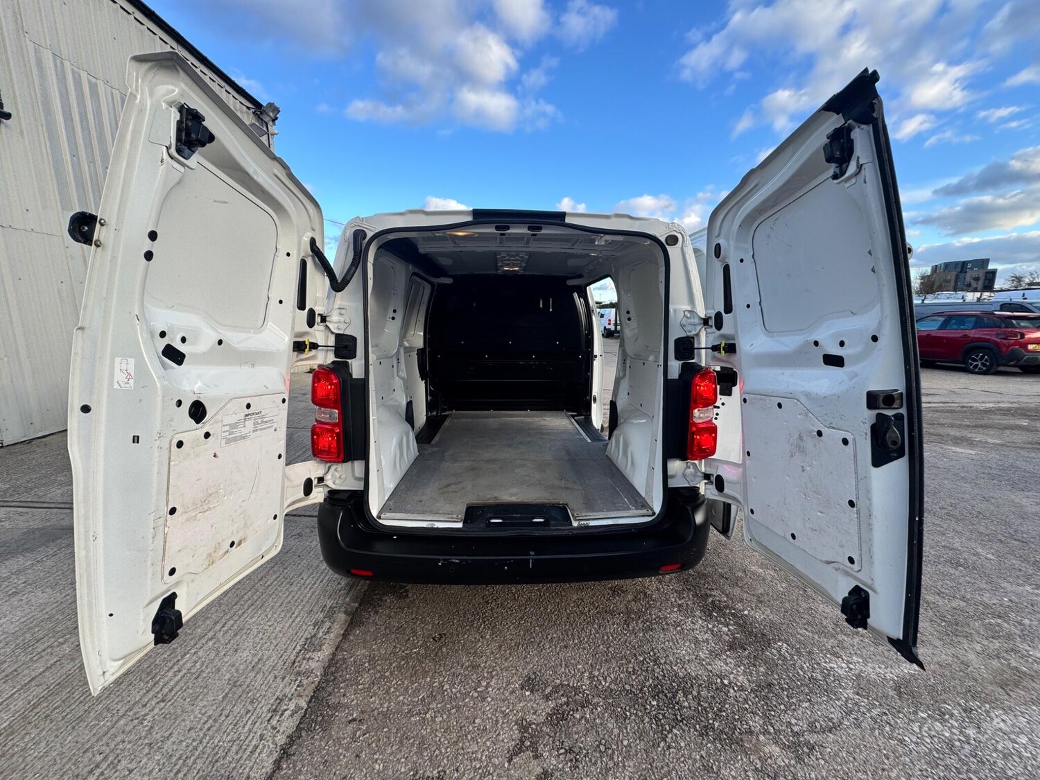 Used Citroen Dispatch 2019 for sale - 77538549: Photo 13