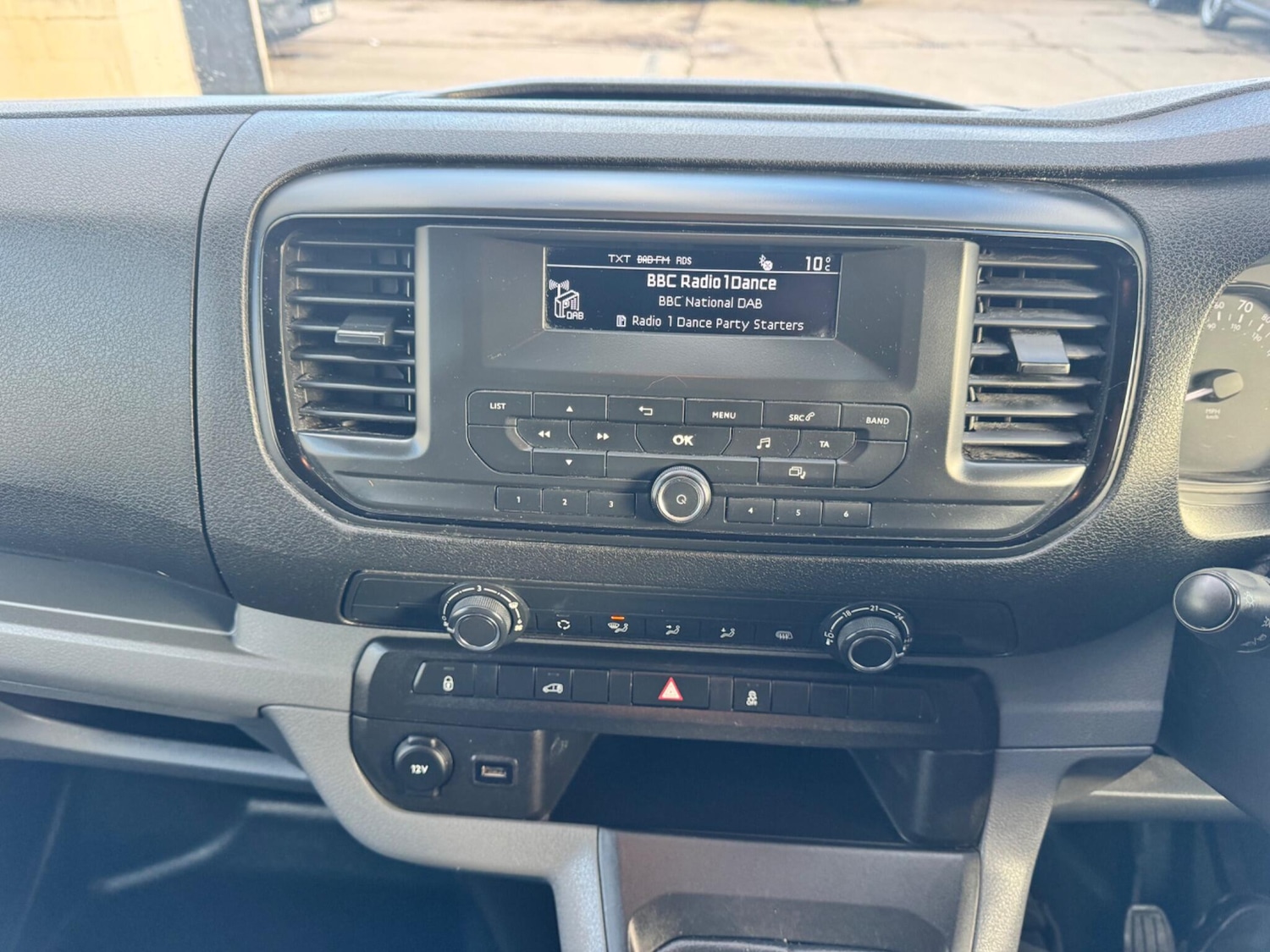 Used Citroen Dispatch 2019 for sale - 77538549: Photo 31